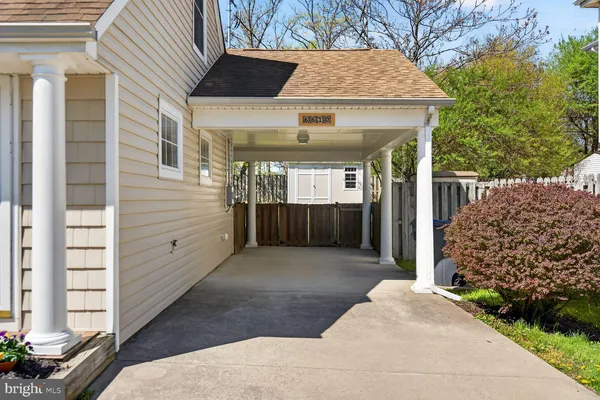 $760,000 | 6610 Cavalier Drive, Alexandria, VA 22307