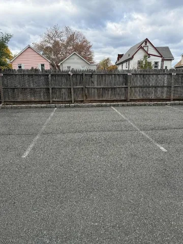a view of a yard in front of a house