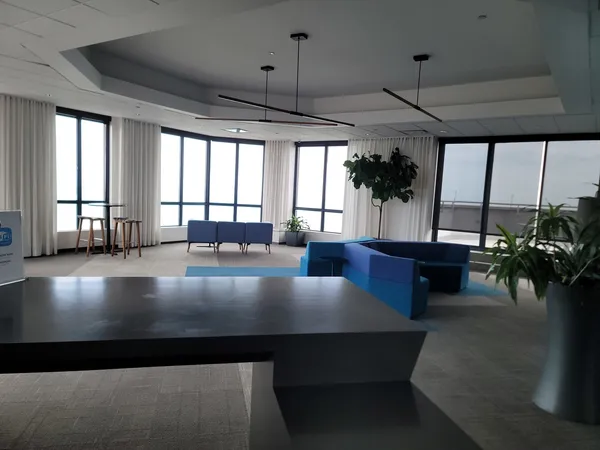 $4,200 | 3660 North Lake Shore Drive, Unit 4713, Chicago, IL 60613