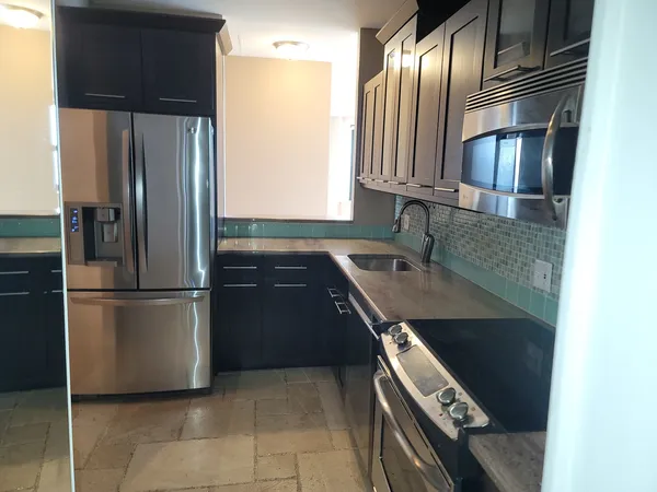 $4,200 | 3660 North Lake Shore Drive, Unit 4713, Chicago, IL 60613
