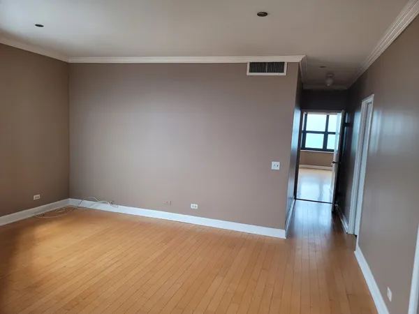 $4,200 | 3660 North Lake Shore Drive, Unit 4713, Chicago, IL 60613