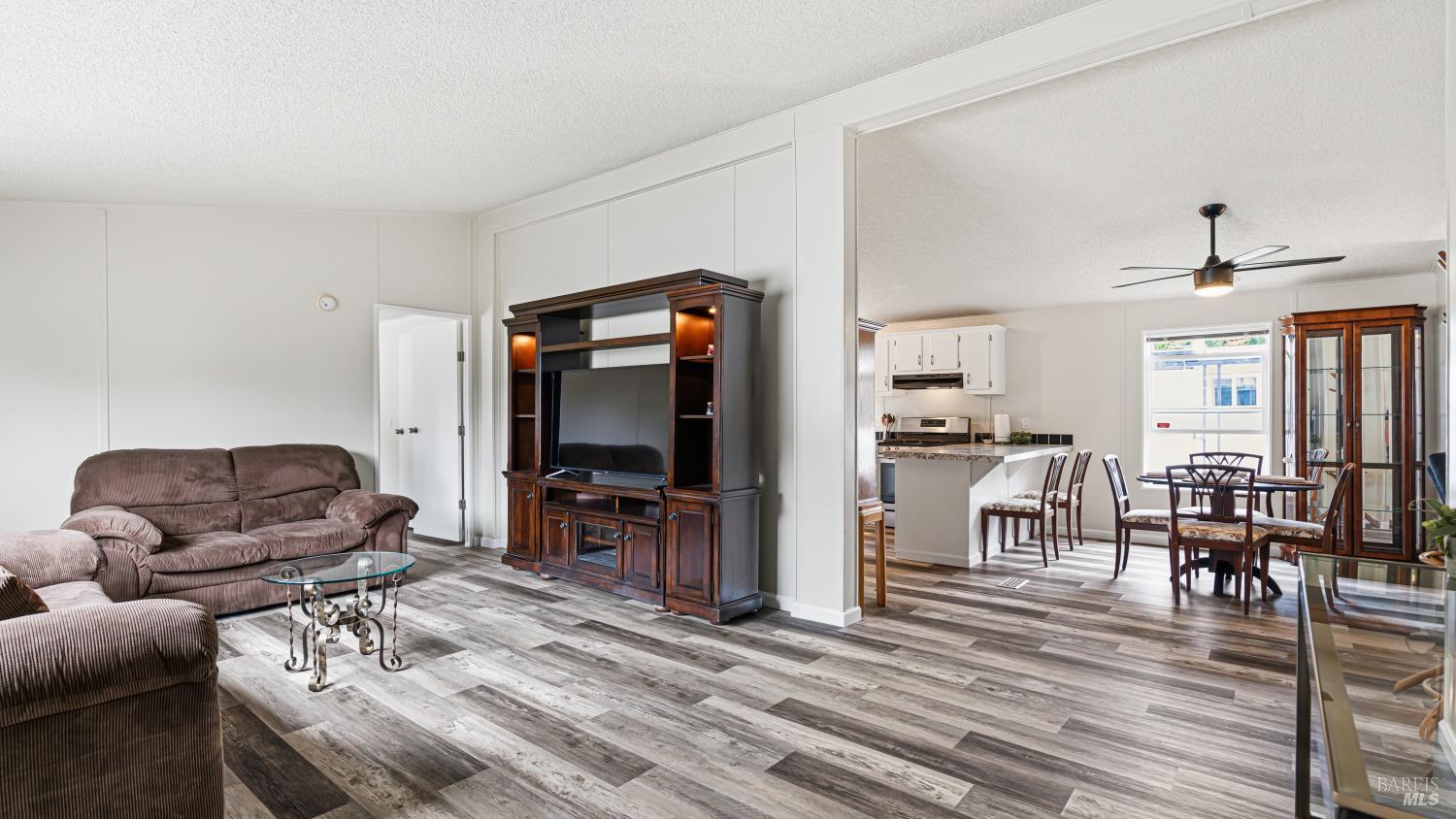 187 Rancho Verde Circle Rohnert Park, CA 94928 - Photo 6 of 44