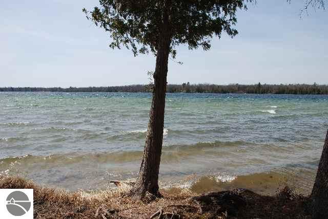 6344 Swartz Road Kewadin, MI 49648 - Photo 4 of 6 1689613-3.JPG