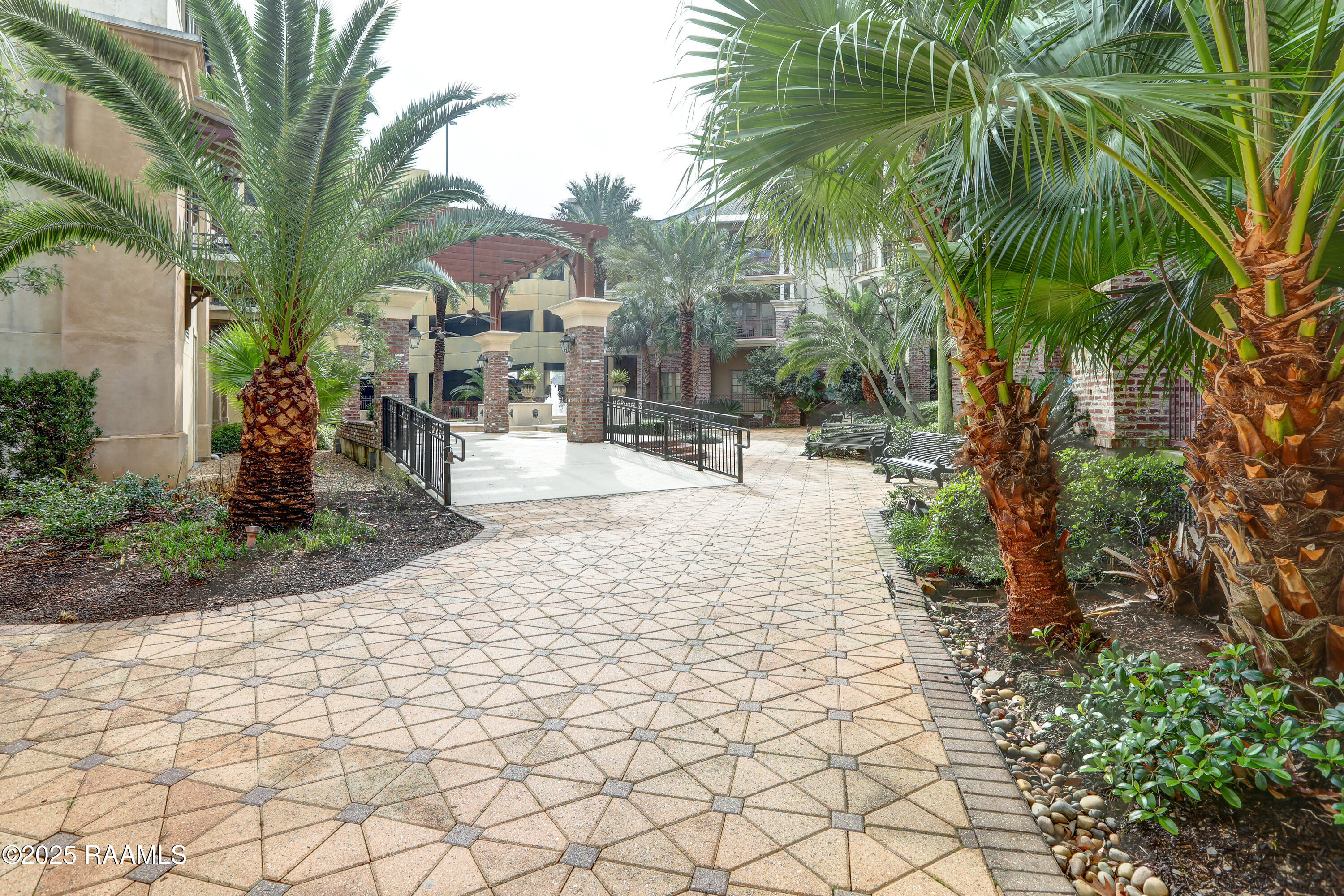 605 Silverstone Road, Unit 205B Lafayette, LA 70508 - Photo 41 of 48 Courtyard of Carriage House Condominiums