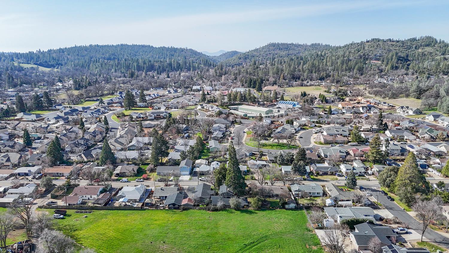 524 Williams Street Murphys, CA 95247 - Photo 64 of 64 an aerial view of multiple house