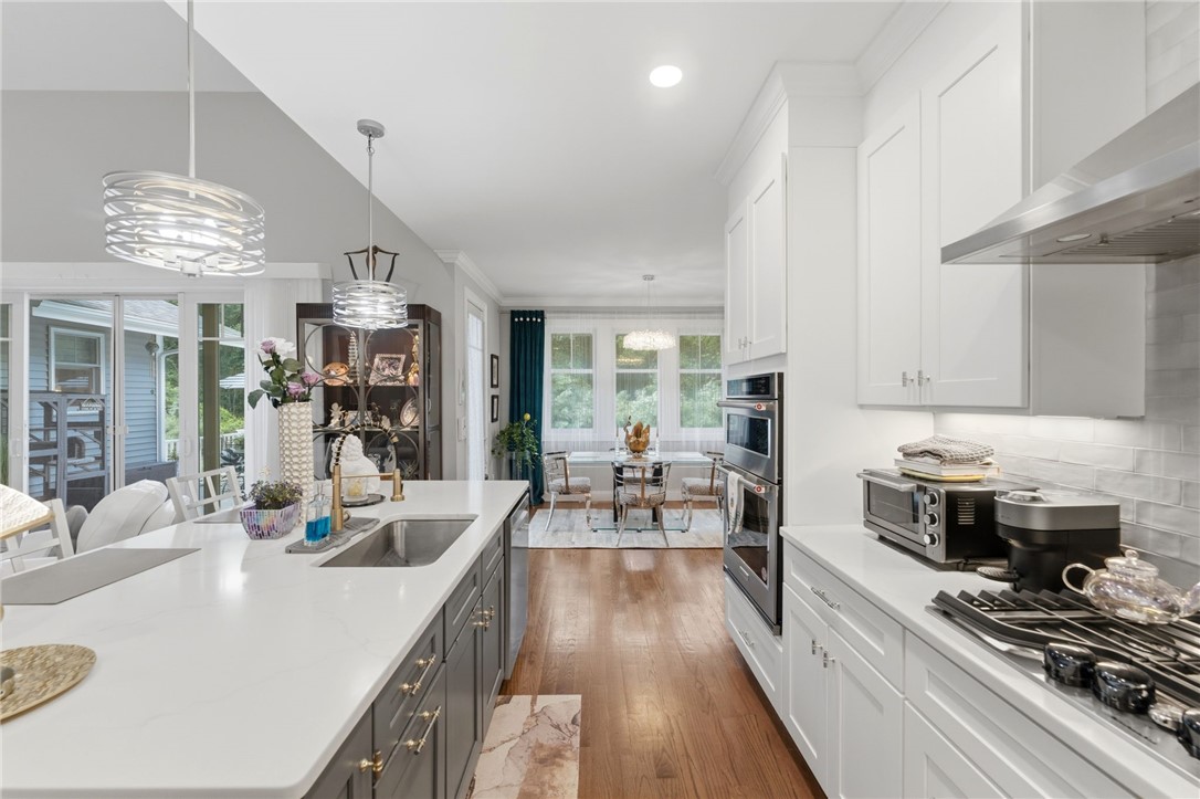 685 Curtis Corner Road South Kingstown, RI 02879 - Photo 9 of 50