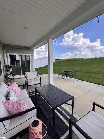 $394,900 | 1289 Fiddletree Lane, Woodruff, SC 29388