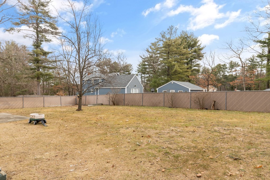 9 Davis Road Tewksbury, MA 01876 - Photo 31 of 36 Gallery Image 31