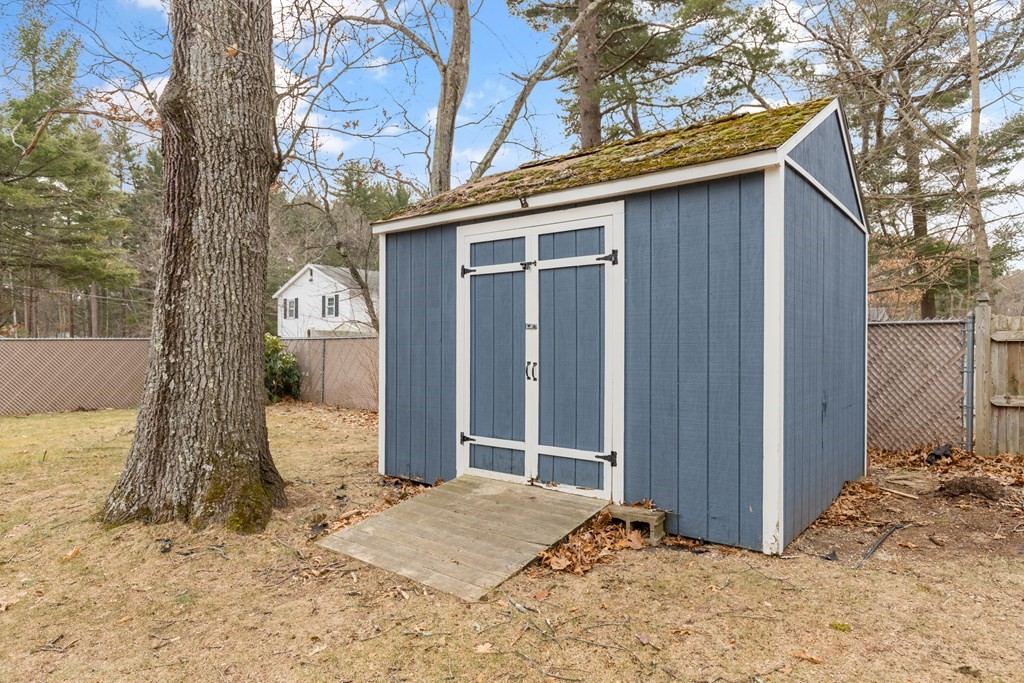9 Davis Road Tewksbury, MA 01876 - Photo 32 of 36 Gallery Image 32