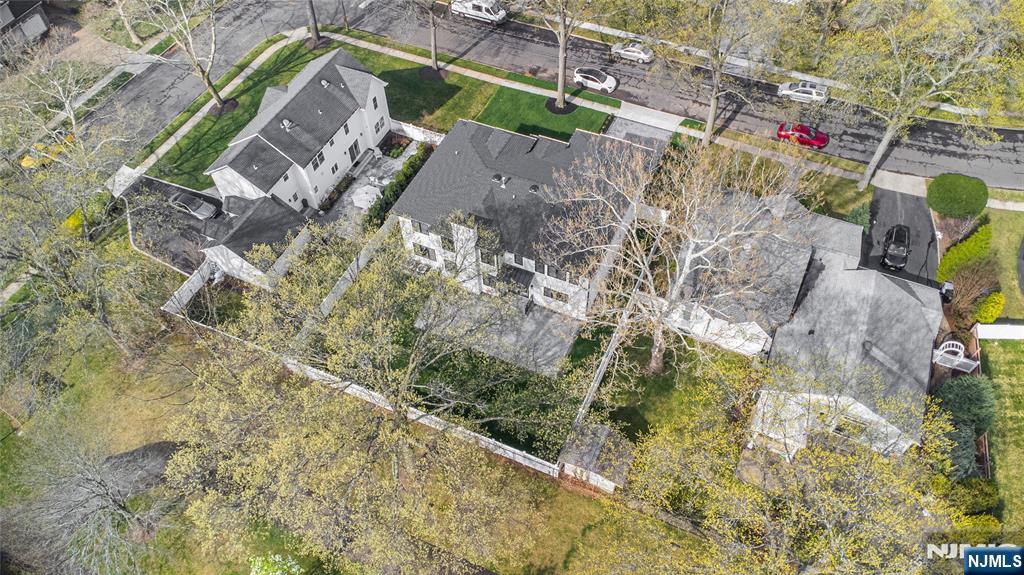 722 Erie Road Paramus, NJ 07652 - Photo 44 of 46