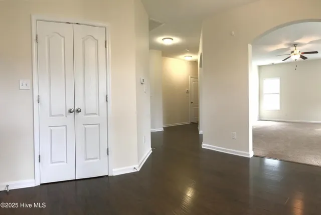 $2,275 | 114 Regatta Way, Sneads Ferry, NC 28460