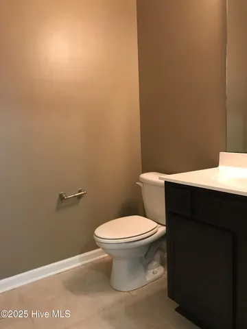 $2,275 | 114 Regatta Way, Sneads Ferry, NC 28460