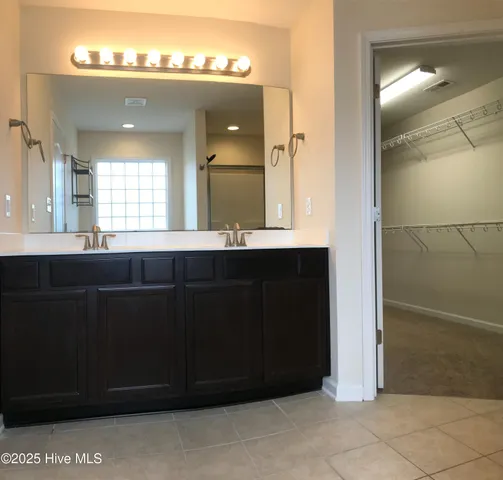 $2,275 | 114 Regatta Way, Sneads Ferry, NC 28460