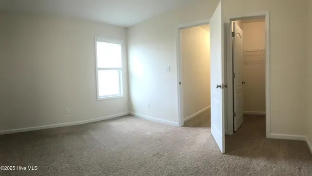 $2,275 | 114 Regatta Way, Sneads Ferry, NC 28460