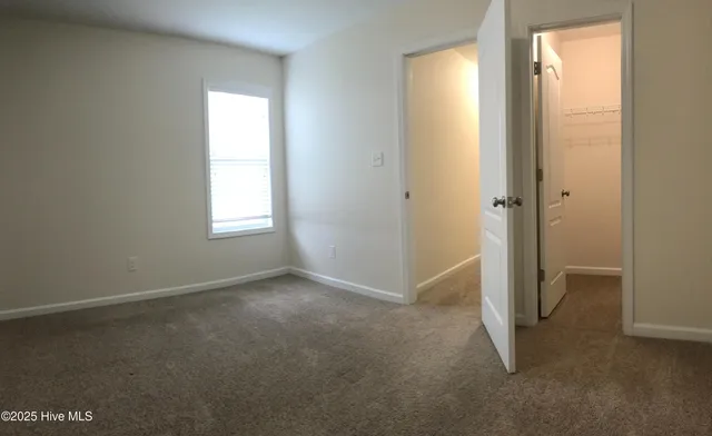 $2,275 | 114 Regatta Way, Sneads Ferry, NC 28460