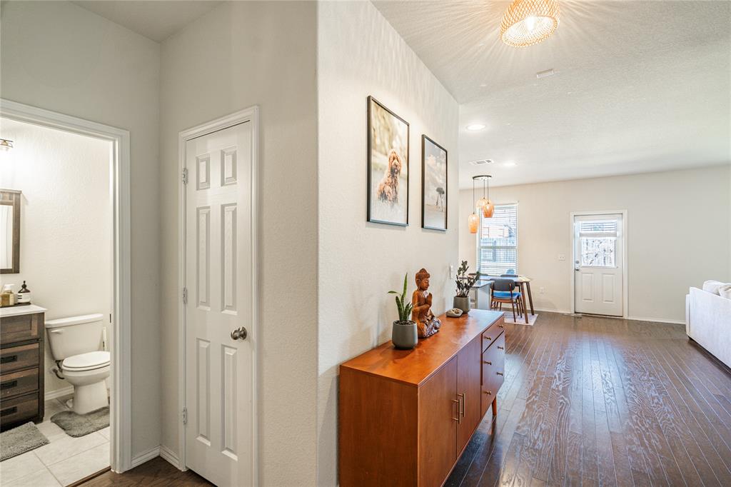 547 Saturnia Drive Georgetown, TX 78628 - Photo 9 of 39 a view of a livingroom with furniture and hardwood floor