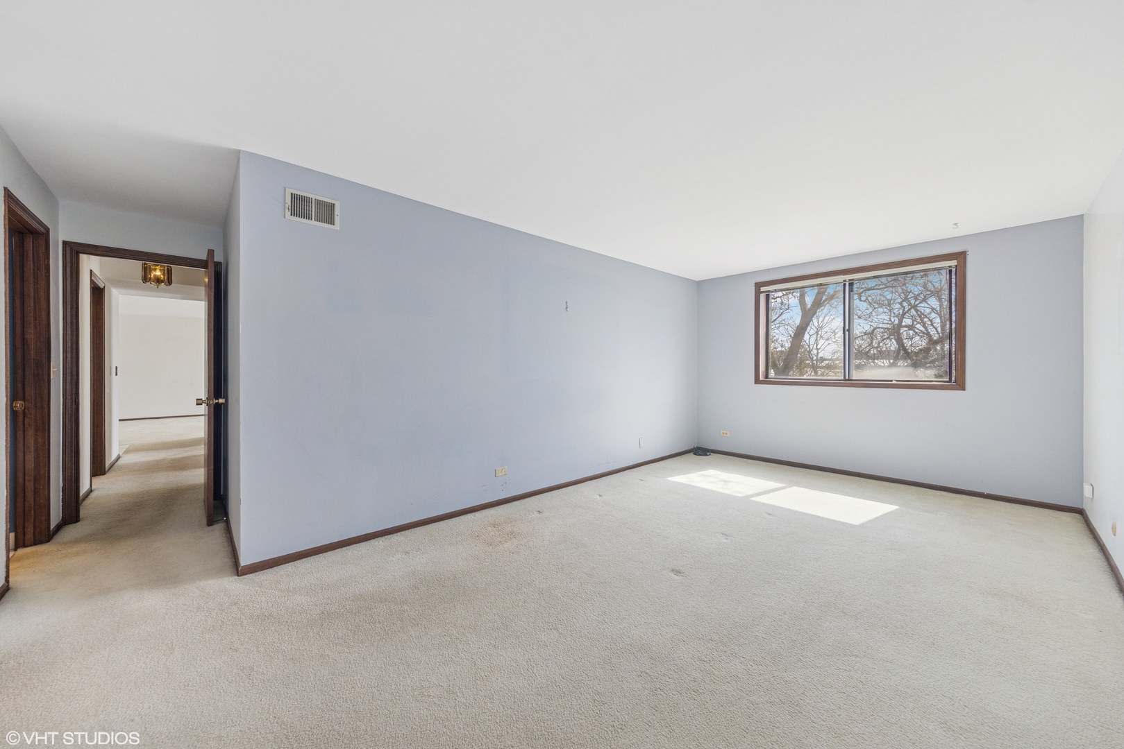 1-s150 Spring Road, Unit 4I Oak Brook, IL 60181 - Photo 12 of 20 Gallery Image 12