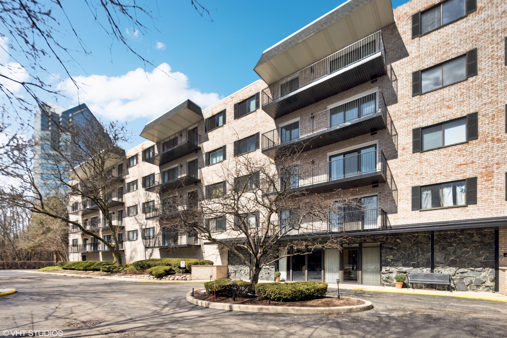 1-s150 Spring Road, Unit 4I Oak Brook, IL 60181 - Photo 19 of 20 Gallery Image 19