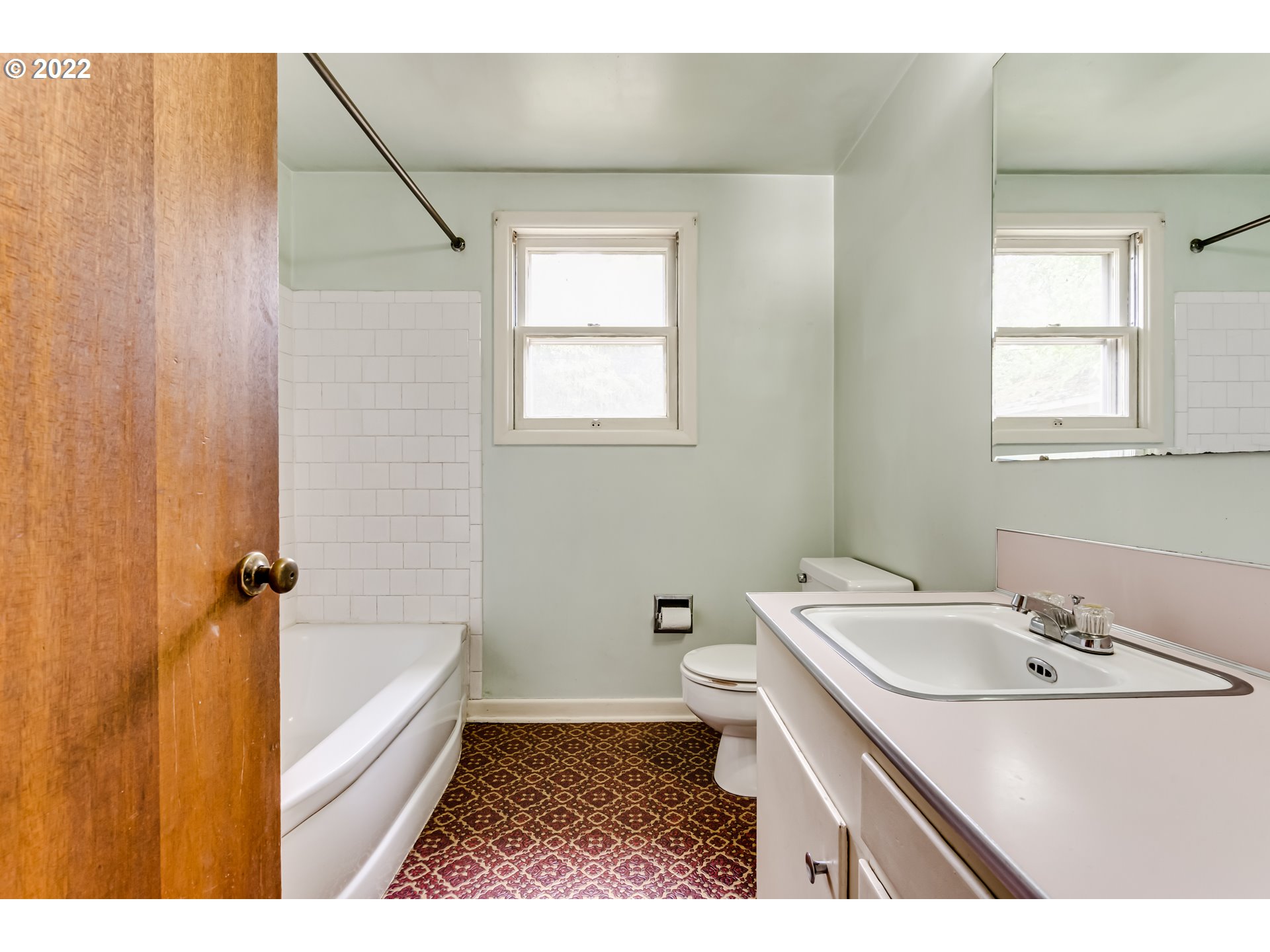 1680 Ridgefield Street Eugene, OR 97404 - Photo 17 of 26 Gallery Image 17