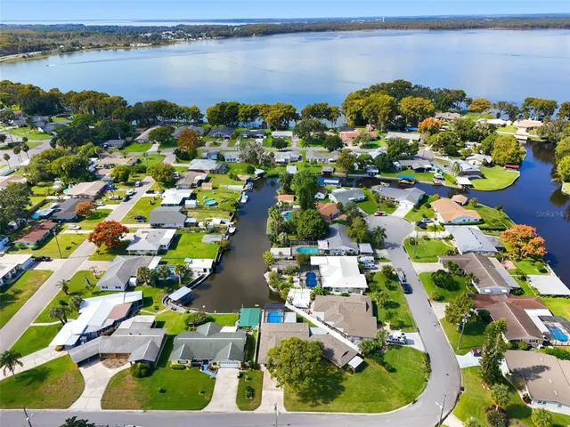 $440,000 | 1611 Canal Court, Tavares, FL 32778