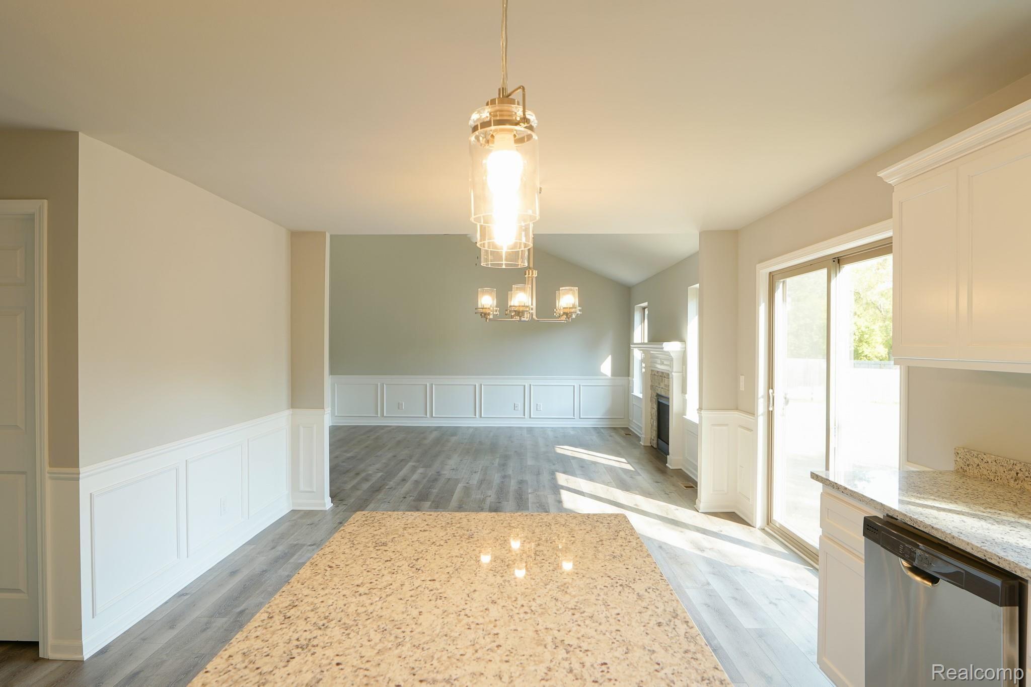 34600 Garfield Road Fraser, MI 48026 - Photo 9 of 39 34600Garfield-20.jpg