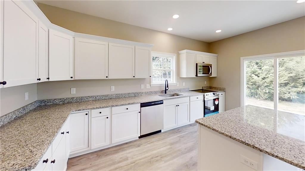 1533 Skeet Club Road High Point, NC 27265 - Photo 15 of 38 Gallery Image 15
