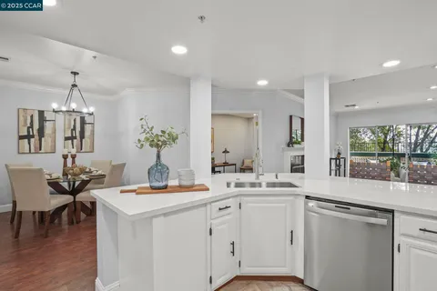 $825,000 | 216 Stone Pine Lane, San Ramon, CA 94583