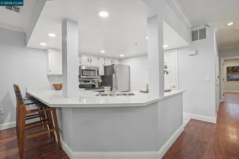 $825,000 | 216 Stone Pine Lane, San Ramon, CA 94583