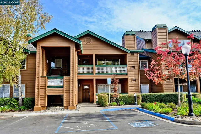 $825,000 | 216 Stone Pine Lane, San Ramon, CA 94583