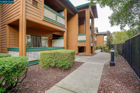 $825,000 | 216 Stone Pine Lane, San Ramon, CA 94583