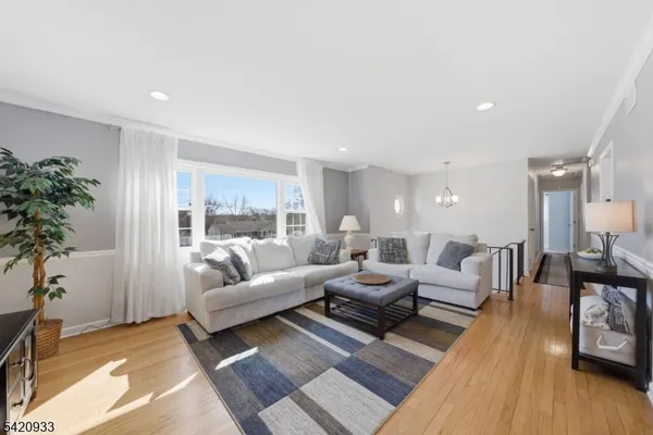 $775,000 | 28 Lord Stirling Drive, Parsippany, NJ 07054