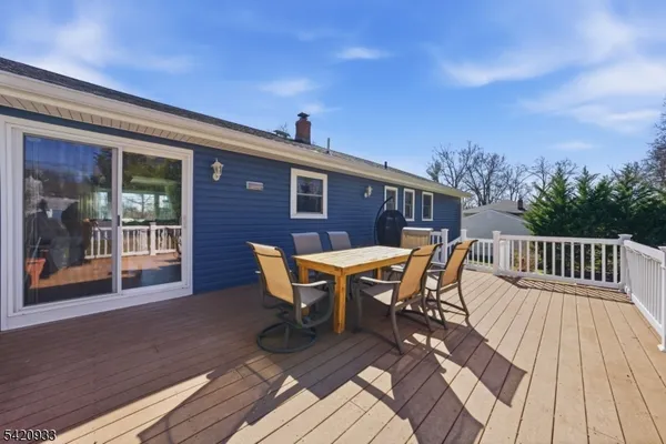 $775,000 | 28 Lord Stirling Drive, Parsippany, NJ 07054