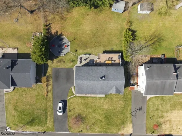 $775,000 | 28 Lord Stirling Drive, Parsippany, NJ 07054