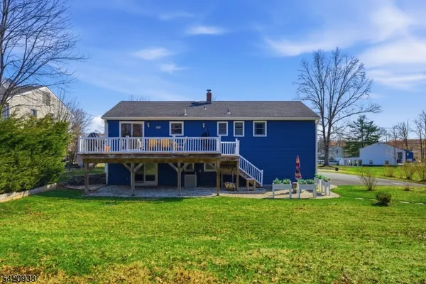 $775,000 | 28 Lord Stirling Drive, Parsippany, NJ 07054