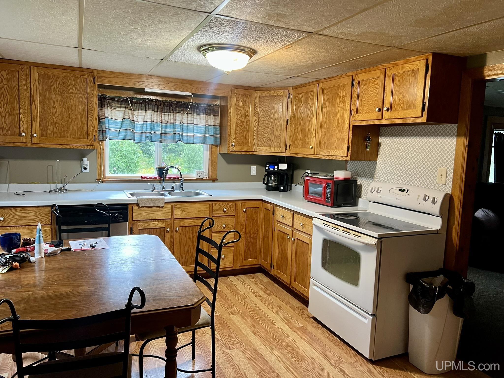 4291 Settlement Road Long Lake, WI 54542 - Photo 10 of 34