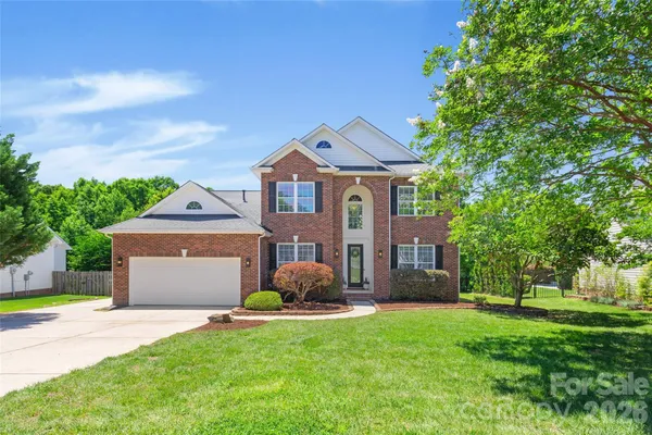 $795,000 | 14724 Bridle Trace Lane, Pineville, NC 28134
