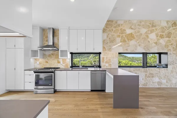 $2,375,000 | 1150 Bear Creek Road, Kerrville, TX 78028