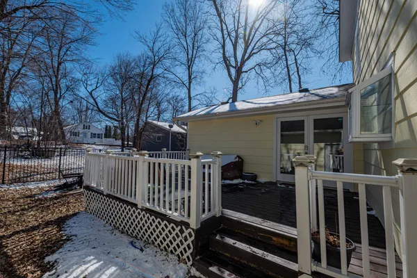 $359,900 | 1586 Blue Bird Lane, Mound, MN 55364