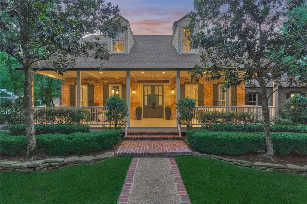 $3,250,000 | 64 Autumn Crescent, The Woodlands, TX 77381