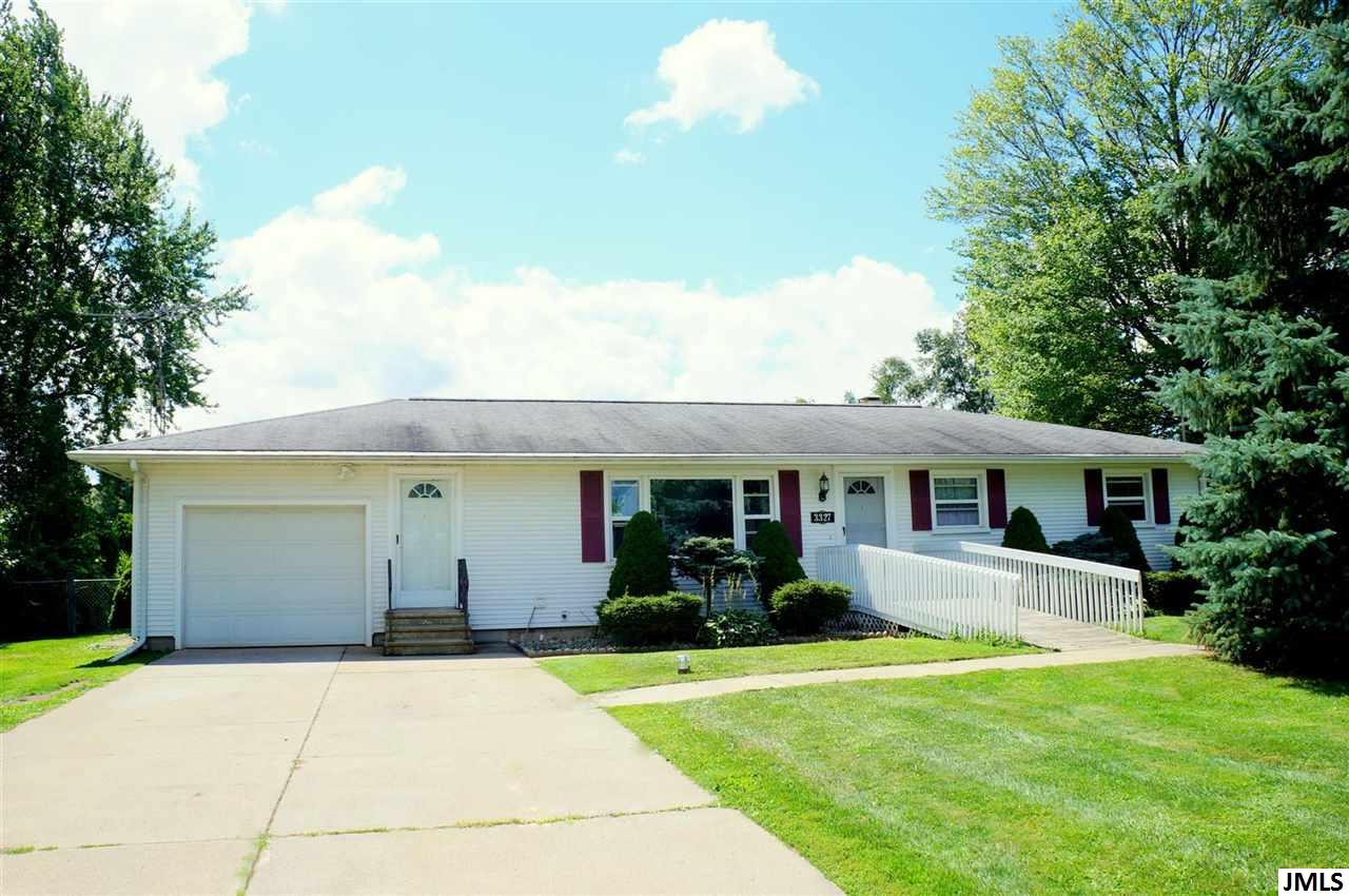 3327 Seymour Road Jackson, MI 49201 - Photo 1 of 17 Photo 1