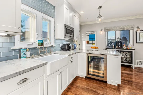$2,150,000 | 3647 Hyacinth Drive, San Diego, CA 92106