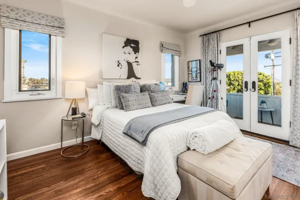 $2,150,000 | 3647 Hyacinth Drive, San Diego, CA 92106