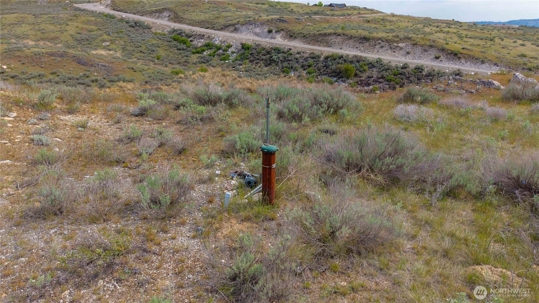 1-azteca Plata Road Brewster, WA 98812 - Photo 24 of 40 a view of a dry field with trees
