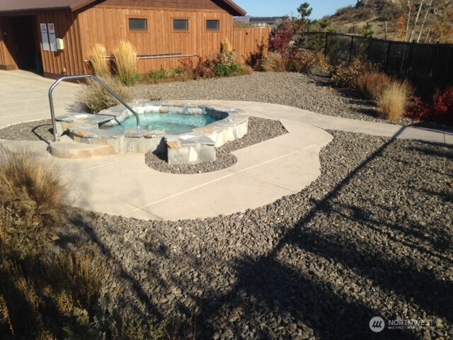 1-azteca Plata Road Brewster, WA 98812 - Photo 39 of 40 a view of a house with a yard