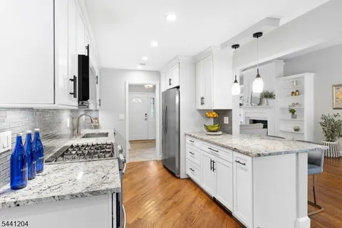 $850,000 | 2 Princeton Road, Cranford, NJ 07016