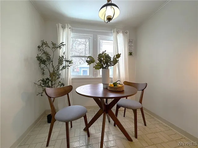 $289,900 | 50 Delwood Road, Tonawanda, NY 14217