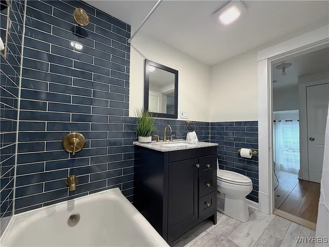 $289,900 | 50 Delwood Road, Tonawanda, NY 14217