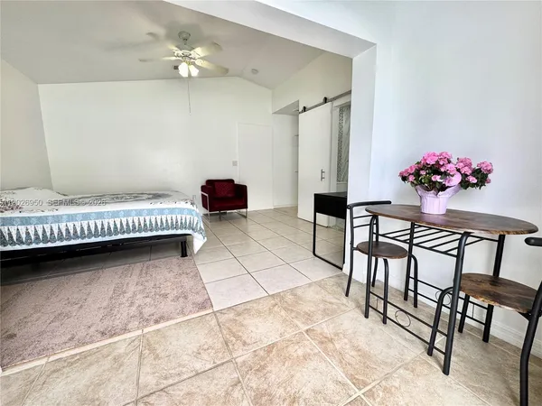$1,100 | 14214 Southwest 148th Place, Unit 1, Miami, FL 33196