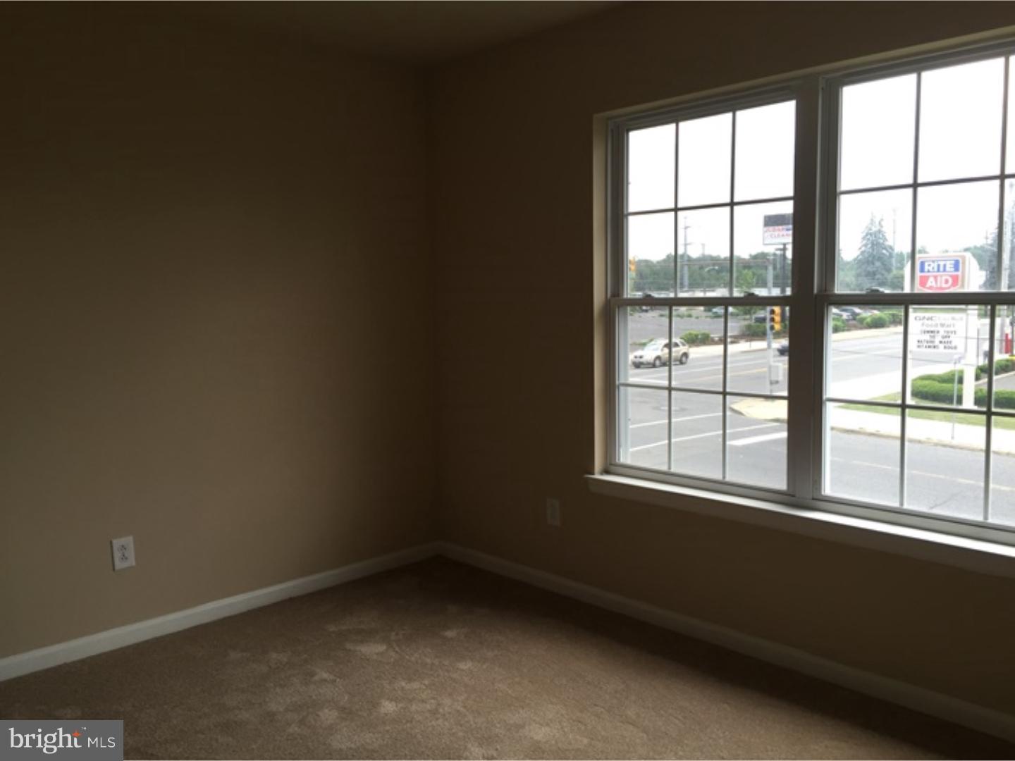 9400 Krewstown Road Philadelphia, PA 19115 - Photo 5 of 14