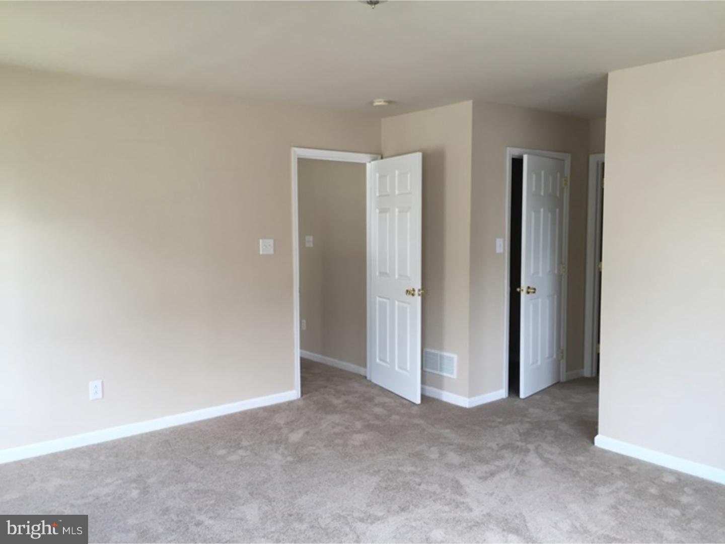 9400 Krewstown Road Philadelphia, PA 19115 - Photo 7 of 14